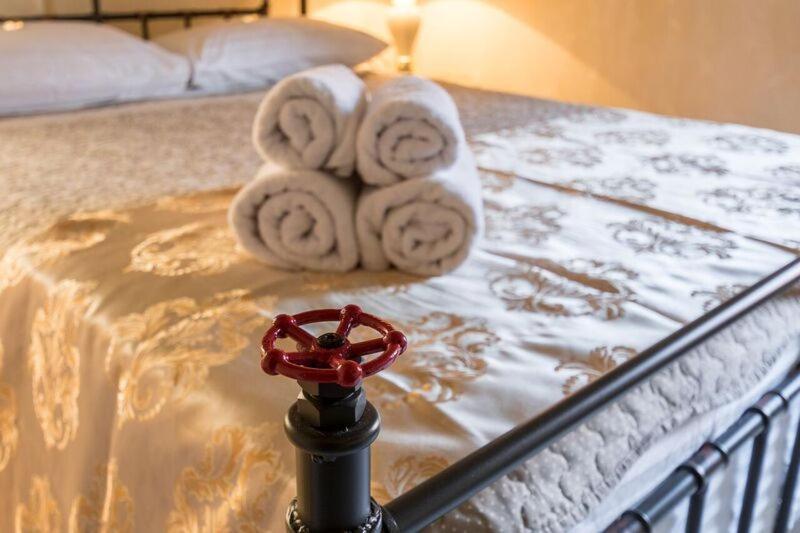 Historic Plaza Varos Split (Adults Only) חדר תמונה